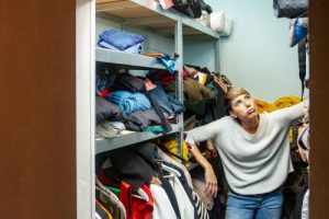 organized-at-home-closet-woman